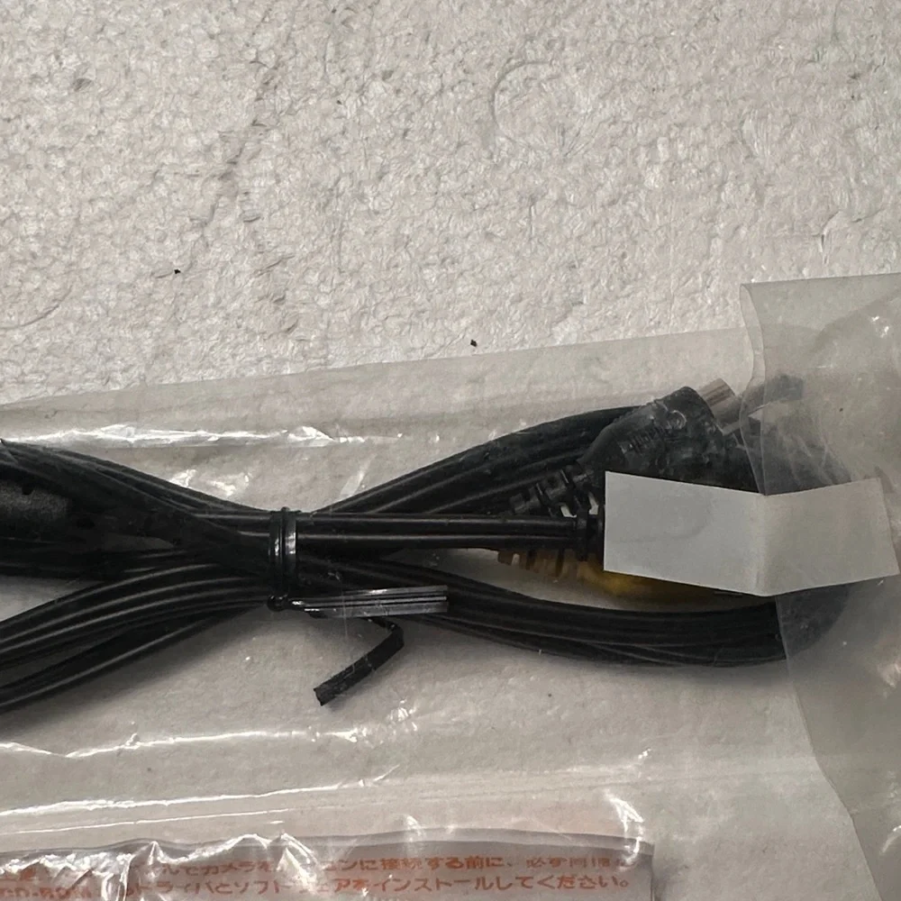 Genuine Canon Power Shot Sync Data USB Cable Cord & AV Cable Cord